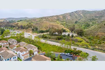 580 Fenwick Way #C, Simi Valley, CA 93065 - Photo 38