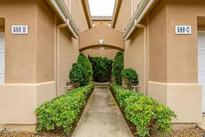580 Fenwick Way #C, Simi Valley, CA 93065 - Photo 2