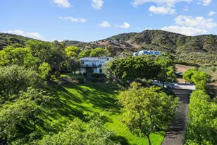 33235 Mulholland Hwy, Malibu, CA 90265 - Photo 4
