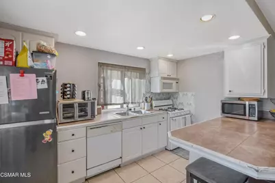 257 Aristotle Street, Simi Valley, CA 93065 - Photo 8