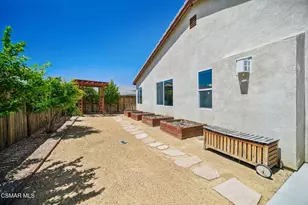 3652 Half Dome Ave, Rosamond, CA 93560 - Photo 40