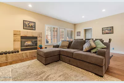 5200 White Oak Avenue #30, Encino, CA 91316 - Photo 2