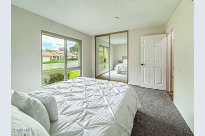 16181 Village 16, Camarillo, CA 93012 - Photo 20