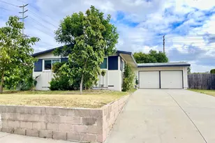 1070 Dennis Ave, Simi Valley, CA 93065 - Photo 4