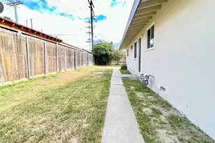 1070 Dennis Ave, Simi Valley, CA 93065 - Photo 28