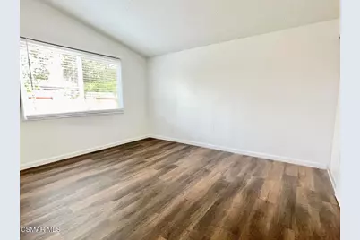 1070 Dennis Avenue, Simi Valley, CA 93065 - Photo 24