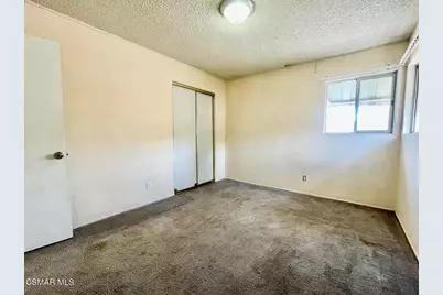 1561 Calzona Court, Simi Valley, CA 93065 - Photo 18