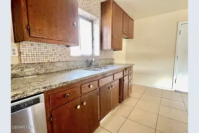 1561 Calzona Court, Simi Valley, CA 93065 - Photo 6
