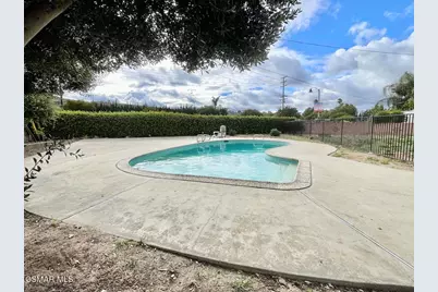 1561 Calzona Court, Simi Valley, CA 93065 - Photo 32