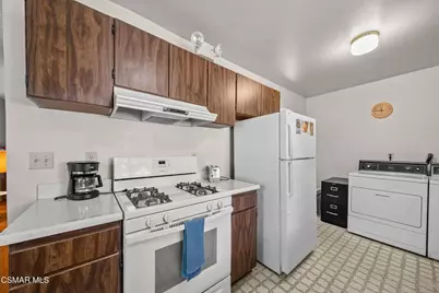 1511 Sequoia Avenue, Simi Valley, CA 93063 - Photo 12