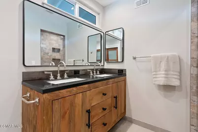 362 S Ridgemont Court, Newbury Park, CA 91320 - Photo 22