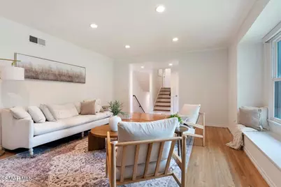 362 S Ridgemont Court, Newbury Park, CA 91320 - Photo 4
