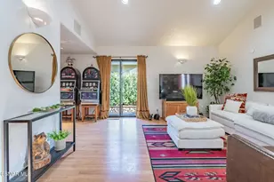 6078 Peppertree Ln, Simi Valley, CA 93063 - Photo 10
