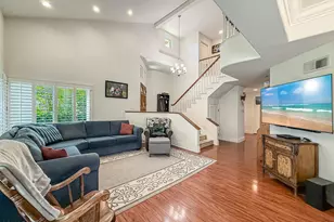 7204 University Dr, Moorpark, CA 93021 - Photo 10