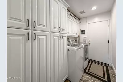 7204 University Drive, Moorpark, CA 93021 - Photo 24