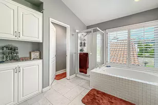 7204 University Dr, Moorpark, CA 93021 - Photo 32