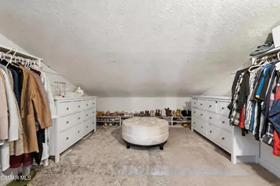 23503 Via Decano, Valencia, CA 91355 - Photo 26