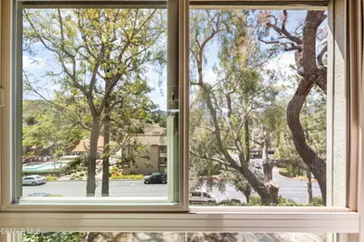 348 Chestnut Hill Court #23, Thousand Oaks, CA 91360 - Photo 24
