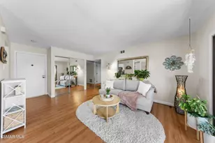 348 Chestnut Hill Ct, Thousand Oaks, CA 91360 - Photo 6