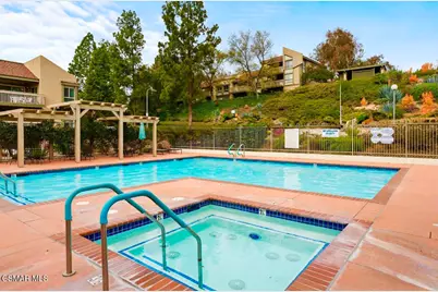 348 Chestnut Hill Court #23, Thousand Oaks, CA 91360 - Photo 40