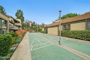 348 Chestnut Hill Ct, Thousand Oaks, CA 91360 - Photo 44