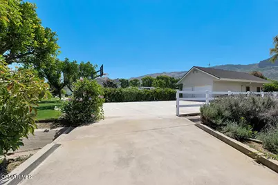 1917 Brittany Park Road, Camarillo, CA 93012 - Photo 74