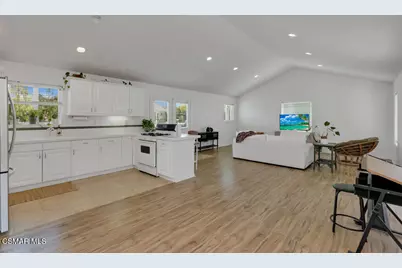 1917 Brittany Park Road, Camarillo, CA 93012 - Photo 48