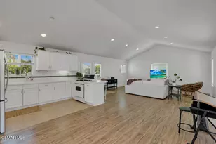 1917 Brittany Park Rd, Camarillo, CA 93012 - Photo 48
