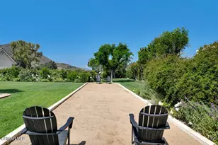 1917 Brittany Park Rd, Camarillo, CA 93012 - Photo 62