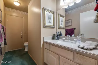 2863 Sapphire Avenue, Simi Valley, CA 93063 - Photo 20
