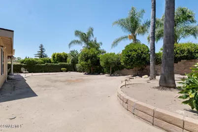 2863 Sapphire Avenue, Simi Valley, CA 93063 - Photo 40