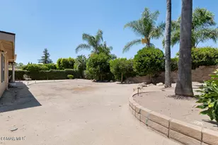2863 Sapphire Ave, Simi Valley, CA 93063 - Photo 40