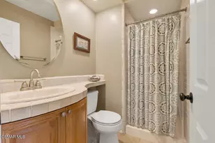 199 W Sidlee St, Thousand Oaks, CA 91360 - Photo 28