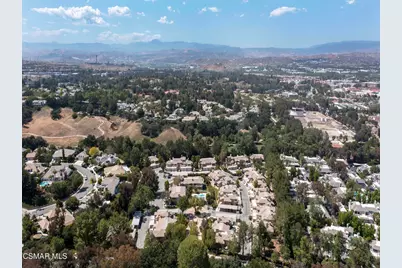 24023 Arroyo Park Drive #18, Valencia, CA 91355 - Photo 32