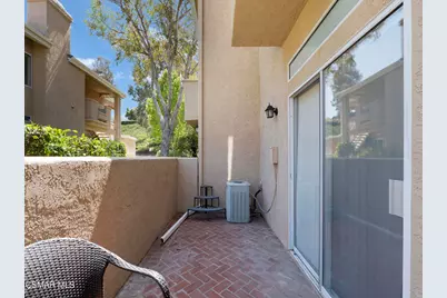 24023 Arroyo Park Drive #18, Valencia, CA 91355 - Photo 20