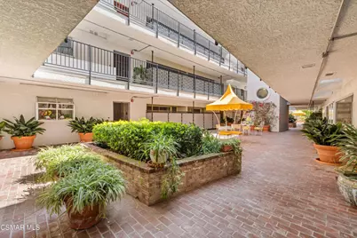 4950 Louise Avenue #301, Encino, CA 91316 - Photo 28