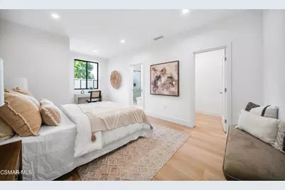 5623 Oso Avenue, Woodland Hills, CA 91367 - Photo 12