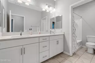 135 Farmhouse Dr, Simi Valley, CA 93065 - Photo 28