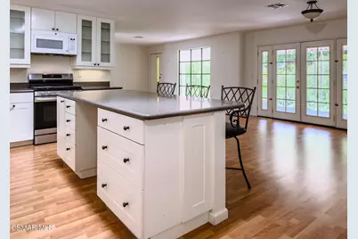 296 Vista Conejo, Newbury Park, CA 91320 - Photo 8