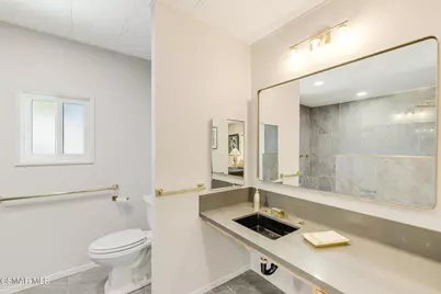 2576 Thunderbird #21, Thousand Oaks, CA 91362 - Photo 26