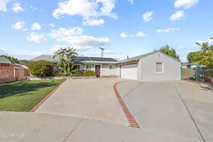 1790 Casarin St, Simi Valley, CA 93065 - Photo 1