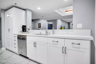 4348 Mammoth Avenue #203, Sherman Oaks, CA 91423 - Photo 6