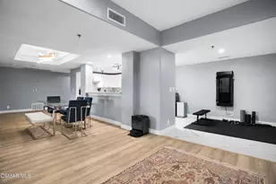 4348 Mammoth Ave, Sherman Oaks, CA 91423 - Photo 10