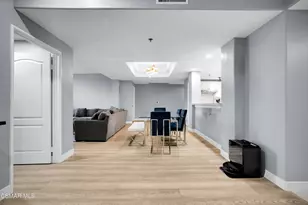 4348 Mammoth Ave, Sherman Oaks, CA 91423 - Photo 8
