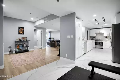 4348 Mammoth Avenue #203, Sherman Oaks, CA 91423 - Photo 10