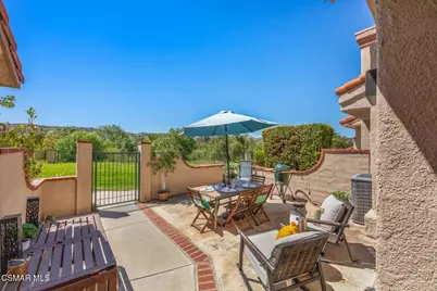 236 Country Club Drive #B, Simi Valley, CA 93065 - Photo 4