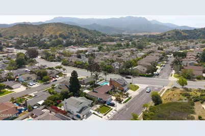 276 Knollwood Drive, Newbury Park, CA 91320 - Photo 6