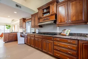 360 Camino De Celeste, Thousand Oaks, CA 91360 - Photo 14