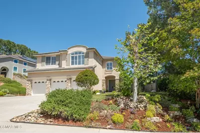 850 Ellesmere Way, Oak Park, CA 91377 - Photo 2
