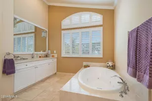 850 Ellesmere Way, Oak Park, CA 91377 - Photo 22